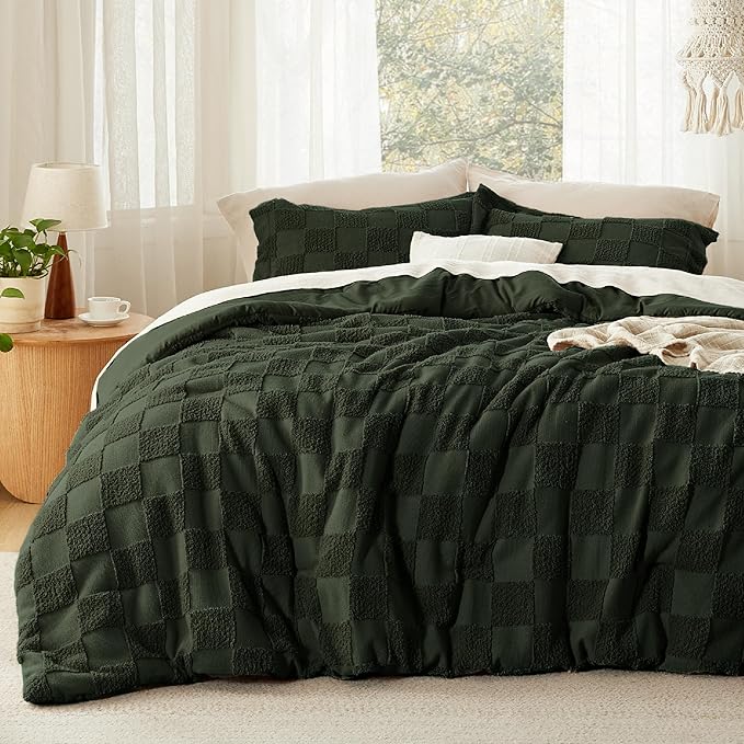 Bedsure Full Size Comforter Set Dark Olive Green, Boho Tufted Bed Set, Checkered Farmhouse Shabby Chic Bedding, 3 Pieces, 1 Plaid Geometric Comforter and 2 Pillow Shams