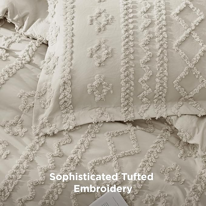Bedsure Tufted Boho Comforter Set King Size - Linen Boho Bed Set, GentleSoft™ 3 Pieces Farmhouse Shabby Chic Embroidery Bedding, Gifts for Woman, Soft Jacquard King Comforter for All Seasons