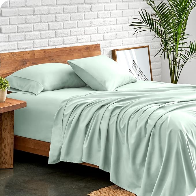 Bare Home Queen Sheet Set - 1800 Ultra-Soft Microfiber Queen Bed Sheets - Double Brushed - Deep Pockets - Easy Fit - 4 Piece Set - Bedding Sheets & Pillowcases (Queen, Spring Mint)
