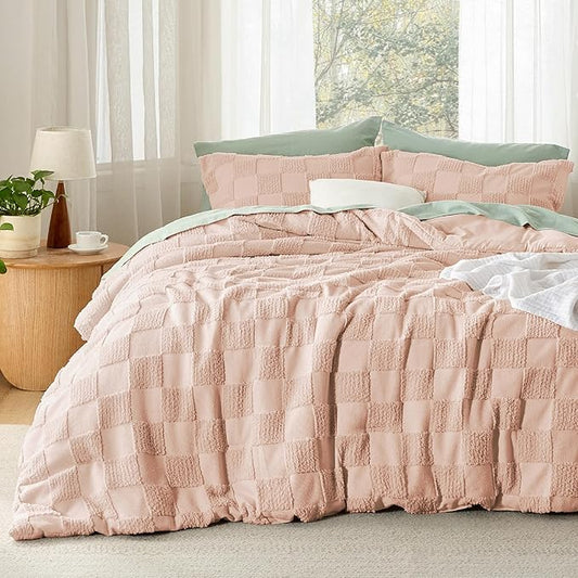 Bedsure Twin/Twin XL Comforter Set Dusty Rose, Boho Tufted Bed Set, Checkered Farmhouse Shabby Chic Bedding, 2 Pieces, 1 Plaid Geometric Comforter and 1 Pillow Sham