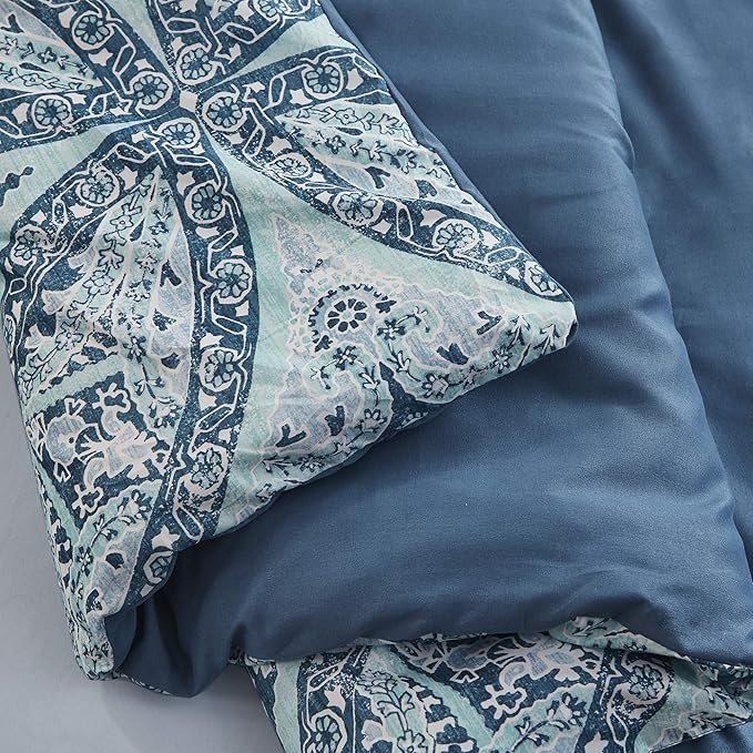 Comfort Spaces Bed in A Bag - Trendy Casual Design Cozy Comforter with Complete Sheet Set with Side Pocket, All Season Cover, Matching Shams, Queen(90"x90"), Gloria, Damask Blue 9 Piece