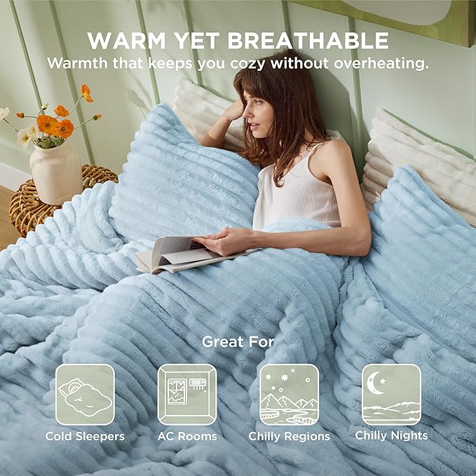 Bedsure Comforter Set Queen Size - GentleSoft™ 3 Pieces Double-Side Fleece Fluffy Light Blue Comforter Set, Cozy Striped Room Decor Aesthetic, Luxury Bedding Queen Size, 2 Pillowcases, 90x90 Inches