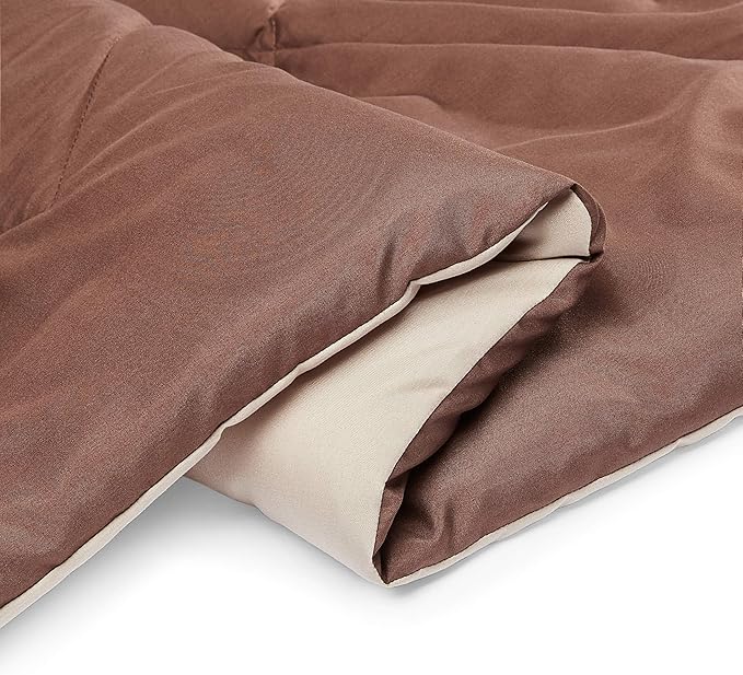 Amazon Basics Reversible Lightweight Microfiber All Season Comforter Blanket, Washable, Twin/Twin XL, Chocolate/Khaki