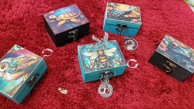 JB&C Premium Bee Trinket Box Small Jewelry Keepsake Box | Earrings Necklace Storage Box for Girls Women | Bee lovers Gift Idea, Animals Ornaments for Home Décor (3BES) - Image 5