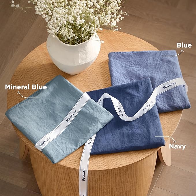 Bedsure King Comforter Set, Navy Soft Prewashed Bedding for All Seasons, 3 Pieces GentleSoft™ Bed Set, 1 Lightweight Comforter (104"x90") and 2 Pillowcases (20"x36")