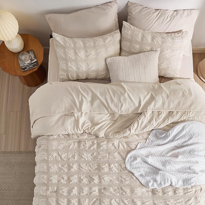 Bedsure Bed in a Bag Twin - 5 Pieces Plaid Seersucker Bedding Comforter Sets, Soft Lightweight Beige Boho Bed Set with Comforters Twin Size, Sheets, Pillowcase & Sham