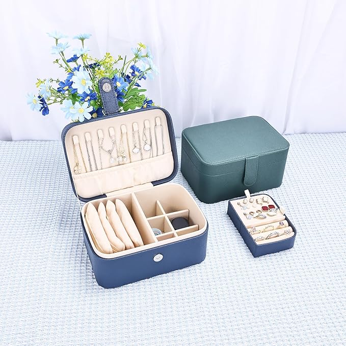 2 Layer Portable Jewelry Box, Large Jewelry Travel Case with 4 Velvet Jewelry Pouches, Medium Size Jewelry Organizer Box for Earrings, Necklaces, Bracelets (dark blue) - Image 6
