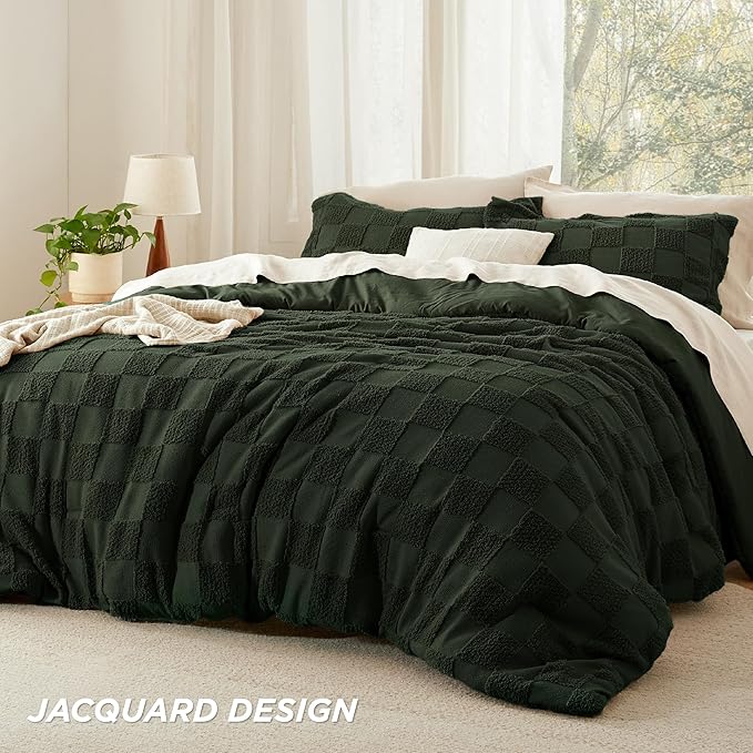Bedsure King Size Comforter Set Dark Olive Green, Boho Tufted Bed Set, Checkered Farmhouse Shabby Chic Bedding, 3 Pieces, 1 Plaid Geometric Comforter and 2 Pillow Shams