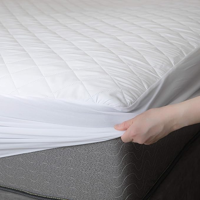 Masirs - The Quilted Mattress Pad is Comfortable and Thick Enough to Get a Restful Night Sleep. The Plush Mattress Topper Will Also Help Protect Your Mattress from Stains. (Full)