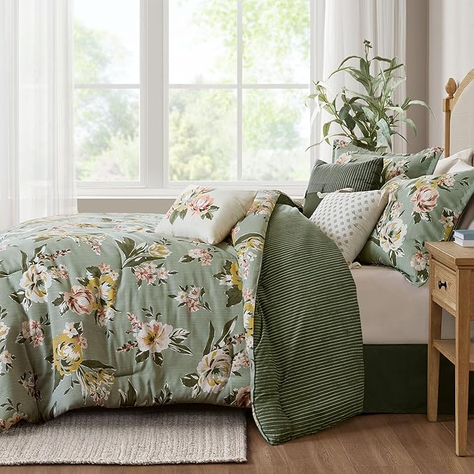 Madison Park Vintage Floral Reversible Comforters King Size Bed, All Season, Down Alternative Bedding Comforter, Bedskirt, Pillows, Shams, Salara, King Green 7 Piece | Reversible