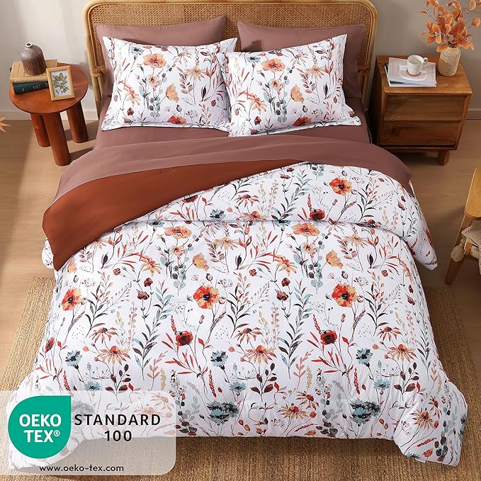 CASAAGUSTO Full Comforter Set, 7 PCS White Floral Comforter Set with Flowers Leaves Pattern, Soft Seersucker Design All Season Full Size Bedding Set(80"X90")