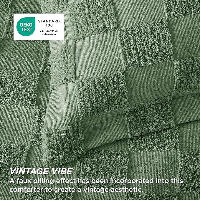 Bedsure King Size Comforter Set Green, Boho Tufted Bed Set, Checkered Farmhouse Shabby Chic Bedding, 3 Pieces, 1 Plaid Geometric Comforter and 2 Pillow Shams