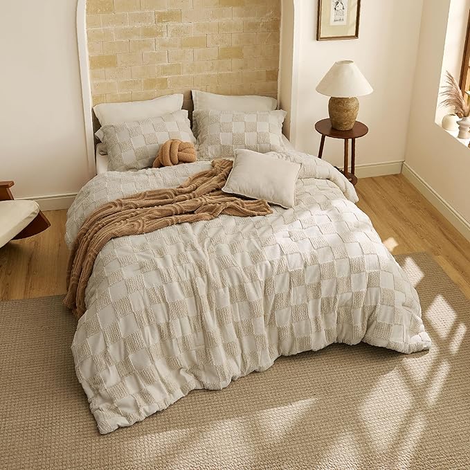 Bedsure Full Size Comforter Set Beige, Boho Tufted Bed Set, Checkered Farmhouse Shabby Chic Bedding, 3 Pieces, 1 Plaid Geometric Comforter and 2 Pillow Shams
